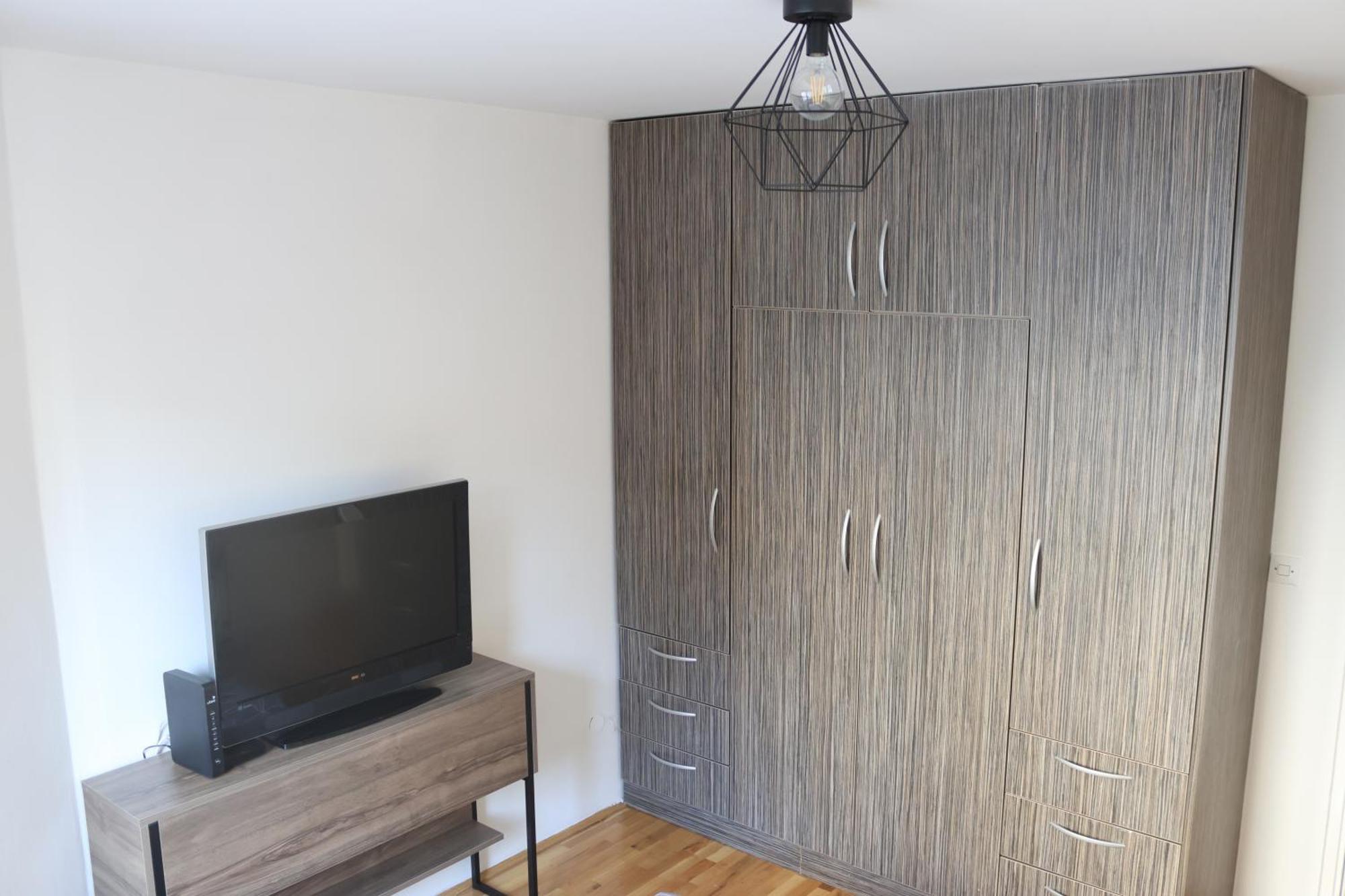 Stadler's Corner Apartment *