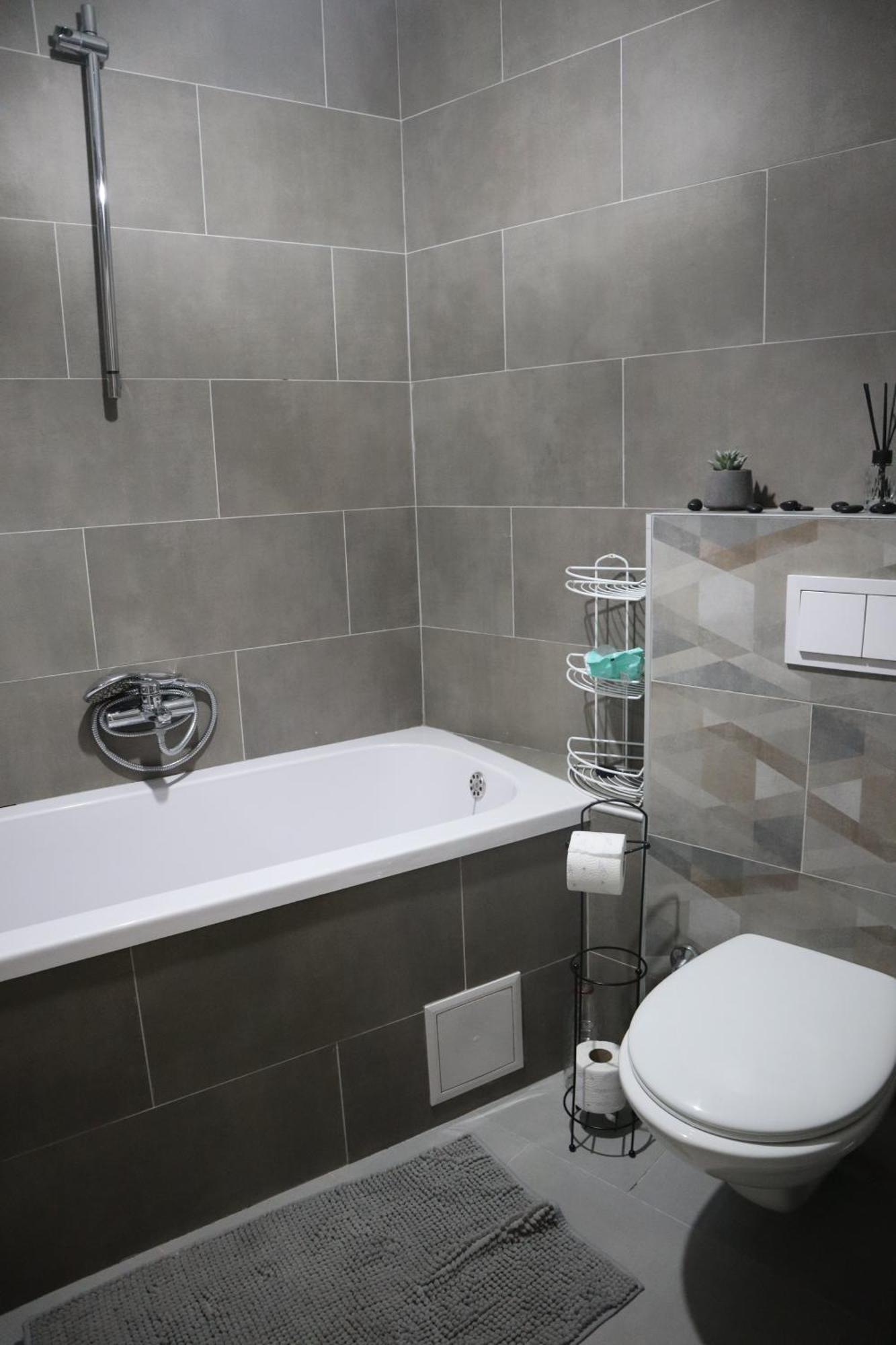 Stadler's Corner Apartment